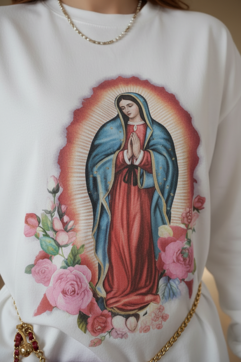 Guadalupe Rose" – Oversize con Stampa Sacra