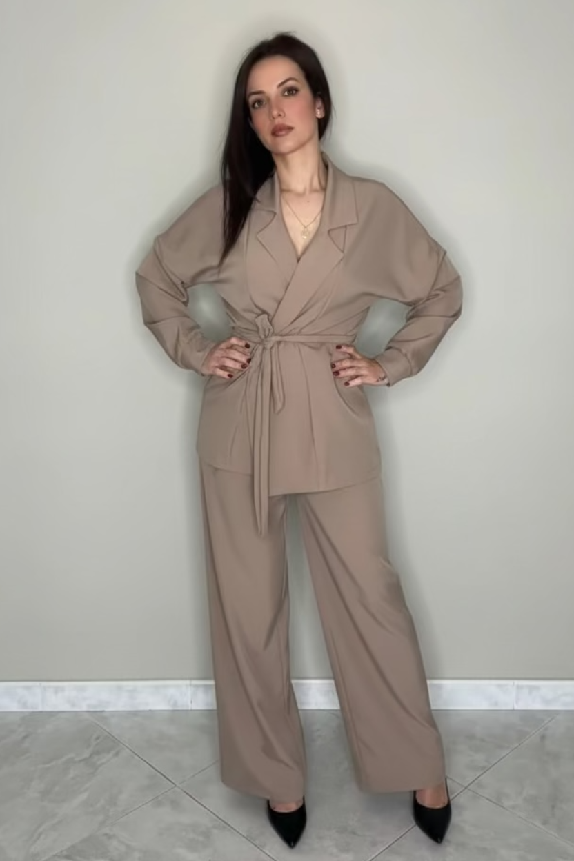 Tailleur Fluido "Sinfonia Beige"