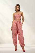 Coordinato a Quadretti con Top a Fascia e Pantaloni Harem