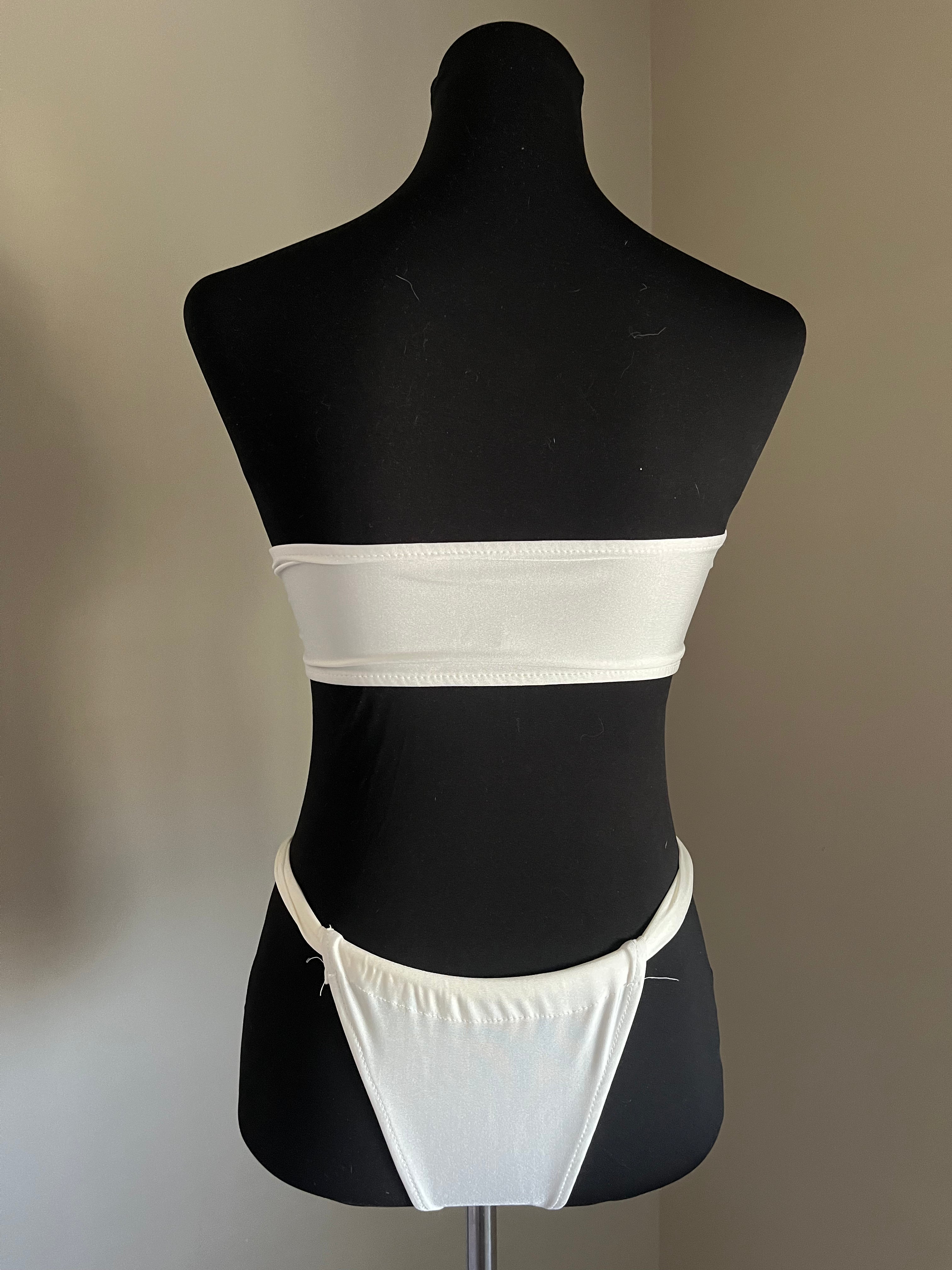 Set 3 Pezzi Costume Bikini Nanà  e Copricostume Bianco con Gioiello