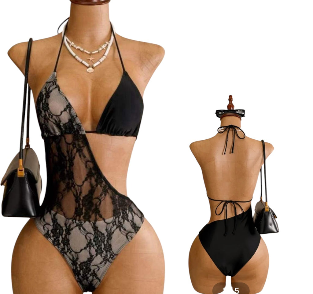 Costume Intero Nero in Pizzo Cut-Out