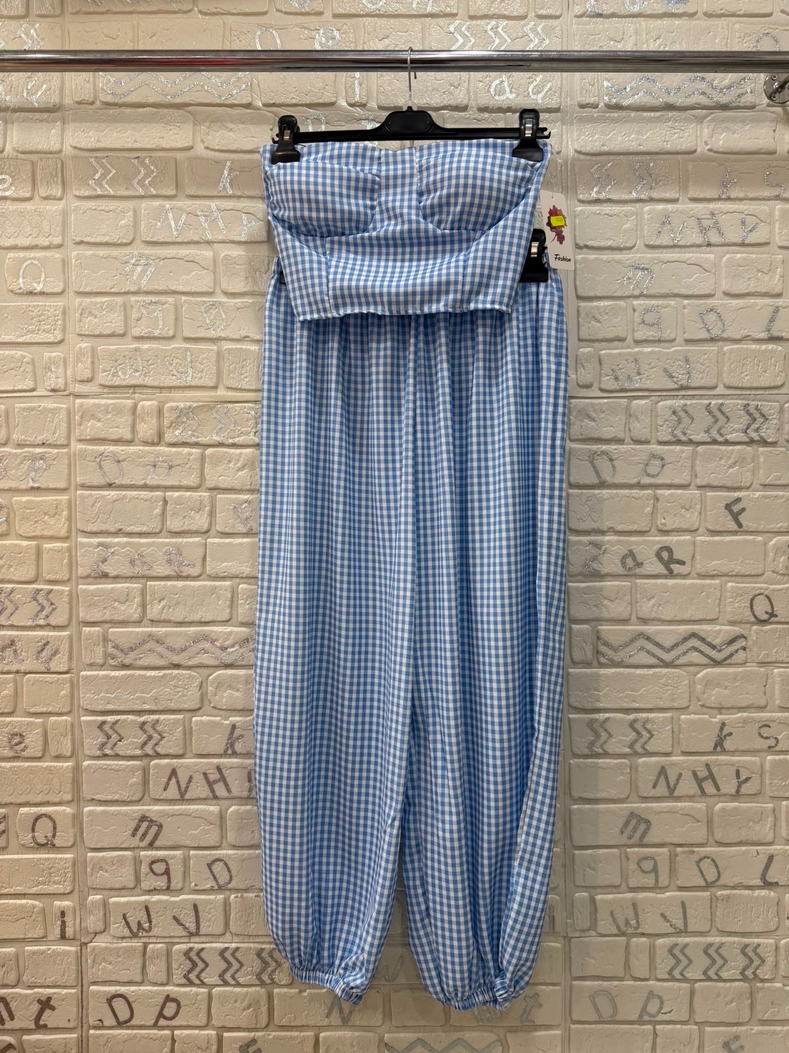 Coordinato a Quadretti con Top a Fascia e Pantaloni Harem